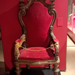Poltrona in legno di noce e velluto (1865), Girolamo Magnani, Parma